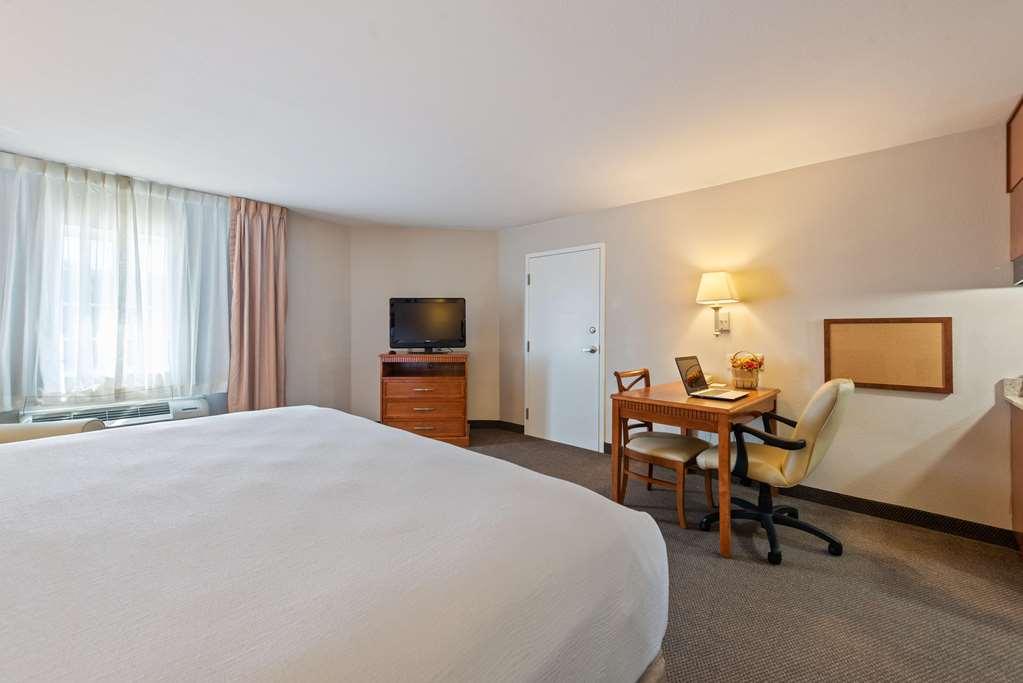 Extended Stay America Suites - Houston - Iah Airport Aldine Room photo